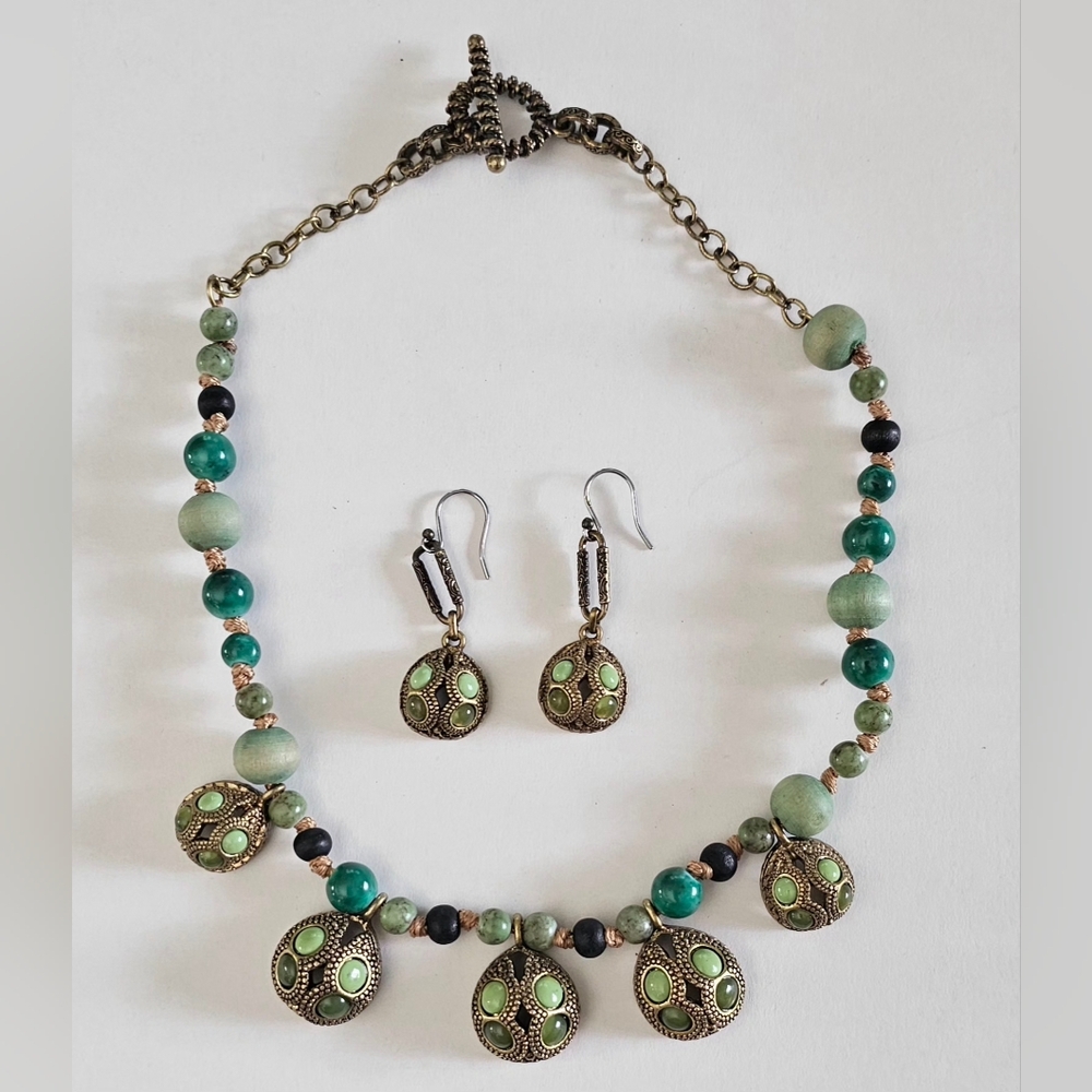 Boho Tribal Green Stone Bead Statement Necklace & Earring Set Vintage Brass